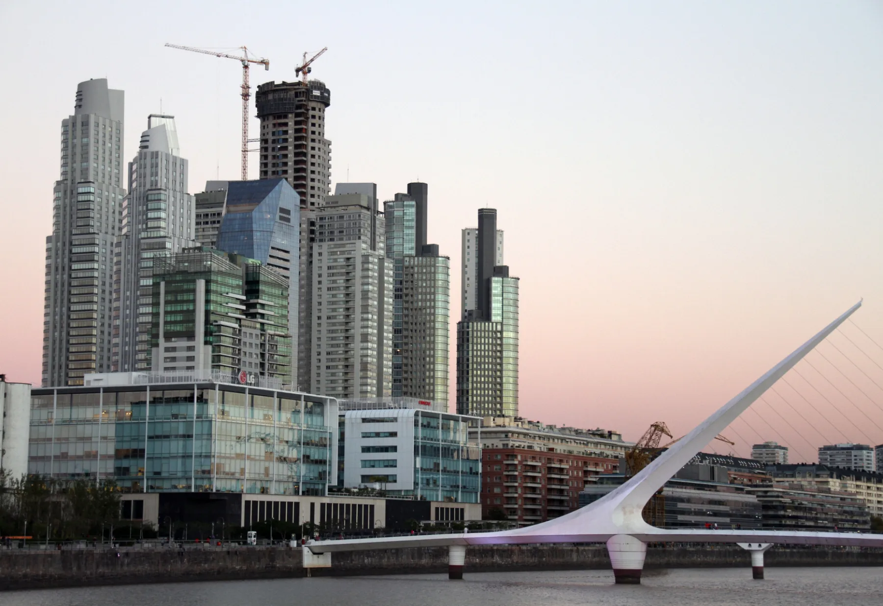 Edificio Alem Plaza